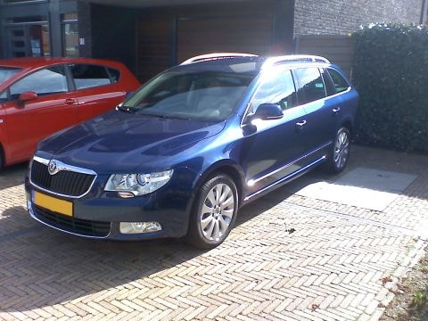 Skoda Superb Combi 1.8 TSI Elegance Businessline (2010)