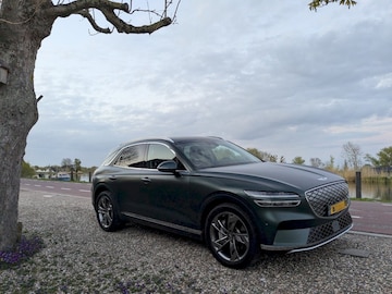 Genesis GV70 (2023)
