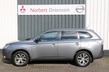 Mitsubishi Outlander 2.0 ClearTec Intense 2WD (2012)