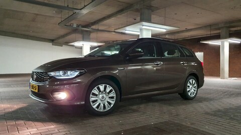 Fiat Tipo Stationwagon 1.4 T-Jet 16v Business Lusso