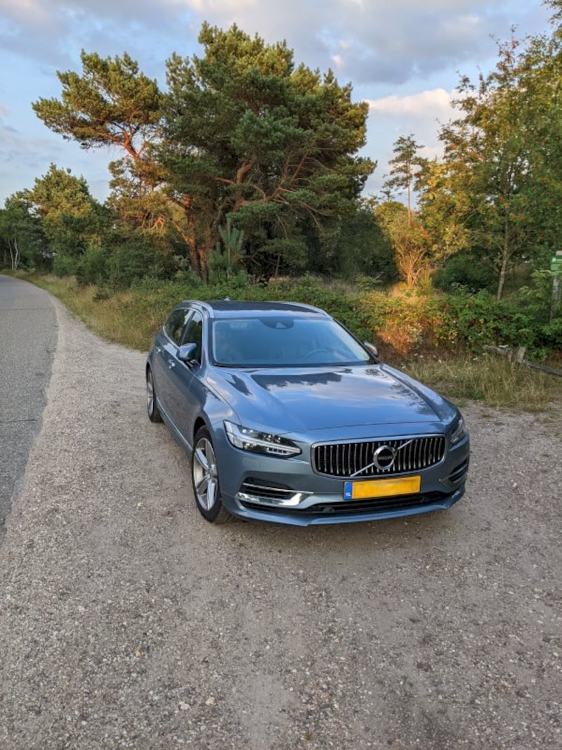 Volvo V90 T8 Twin Engine AWD Inscription (2020)