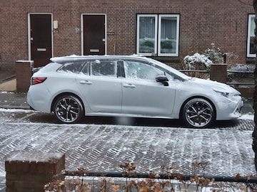 Toyota Corolla Touring Sports 2.0 Hybrid GR Sport Plus (2020)
