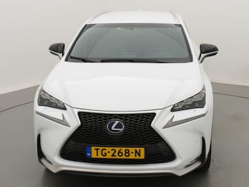 Lexus NX 300h AWD F Sport Line (2016)