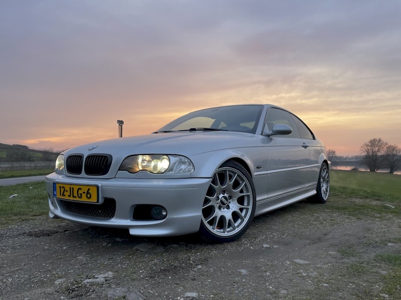 BMW 330Ci Executive (2001)
