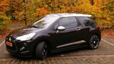 Citroën DS3 1.6 THP Sport Chic eTouch (2011)
