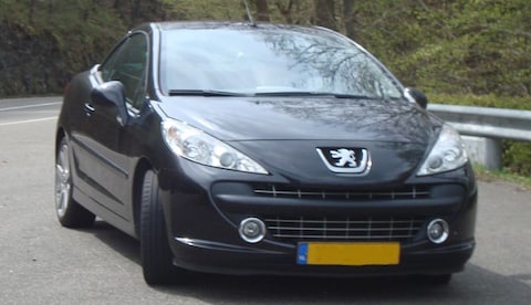 Peugeot 207 CC Sport 1.6-16V Turbo