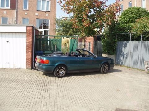 Audi Cabriolet 2.3 (1994)