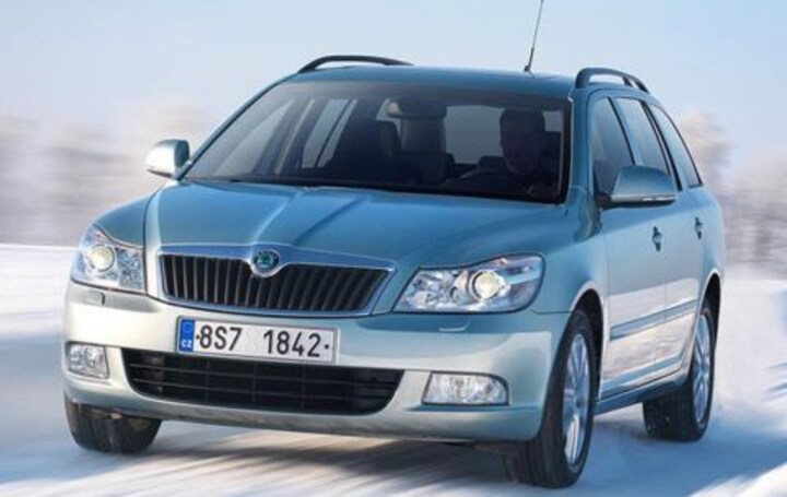 Skoda Octavia Combi 1.6 TDI Ambition Businessline (2010)
