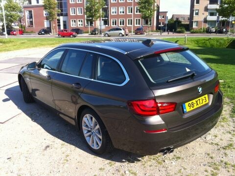 BMW 520i Touring High Executive