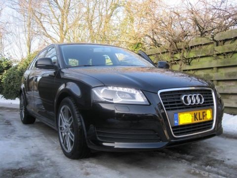 Audi A3 Sportback 1.6 TDI Attraction Business Edition (2010)