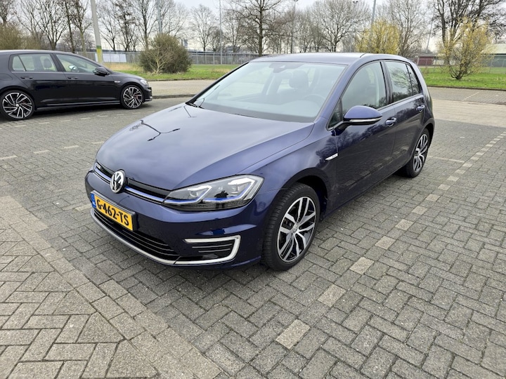 Volkswagen e-Golf (2019)