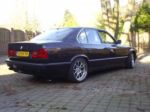 BMW 530i (1992)