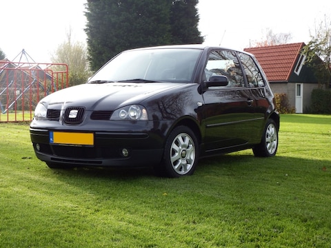 Seat Arosa 1.4 Signo (2004)