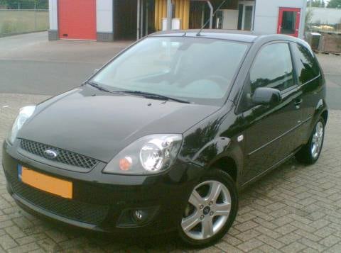 Ford Fiesta 1.6 16V TDCi Futura (2007)
