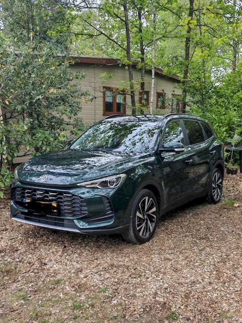 MG ZS Hybrid+ Luxury