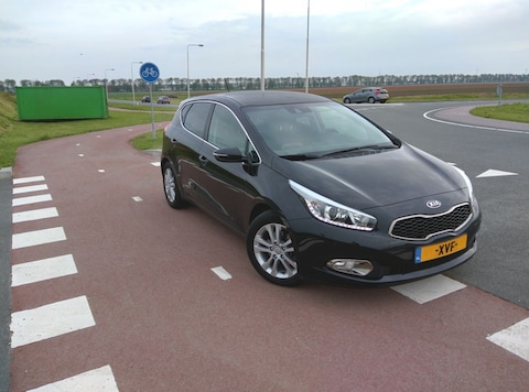 Kia Ceed 1.6 GDI Super Pack