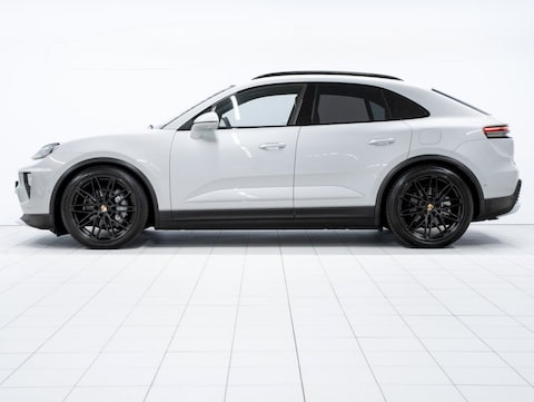 Porsche Macan 4 Electric
