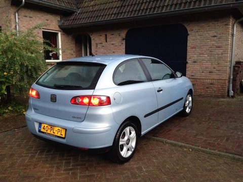 Seat Ibiza 1.4 16V 75pk Stella (2004)