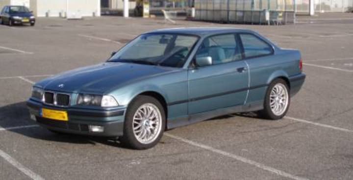 BMW 316i Coupé (1994)