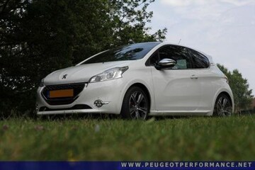 Peugeot 208 GTi 1.6 THP 200pk (2013)