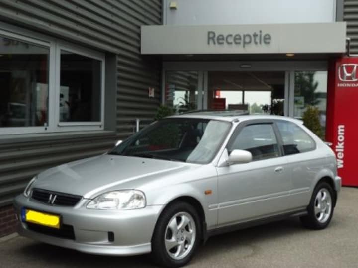 Honda Civic 1.6 VTi (2000)