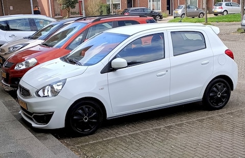 Mitsubishi Space Star 1.0 Entry