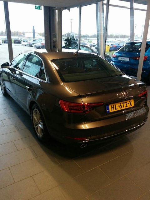 Audi A4 2.0 TDI 150pk design (2015)