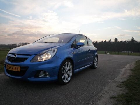 Opel Corsa OPC (2007)