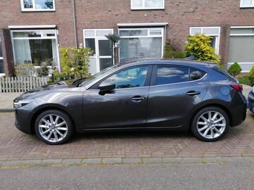 Mazda 3 SkyActiv-G 2.0 120 GT-M (2019)