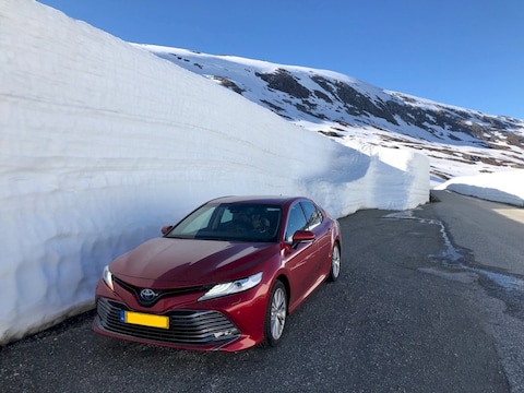 Toyota Camry 2.5 Hybrid Executive (2020)