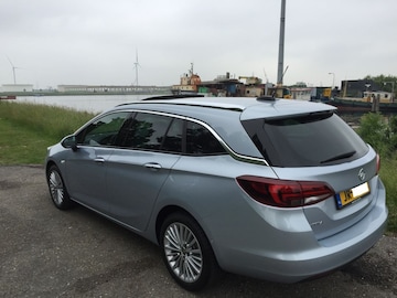 Opel Astra Sports Tourer 1.0 Turbo Innovation (2016)