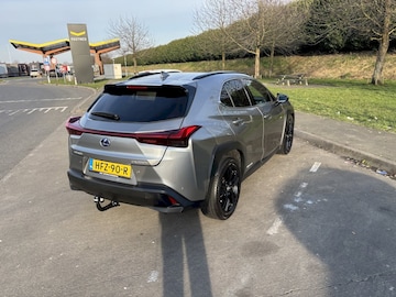 Lexus UX 250h Luxury Line (2022)