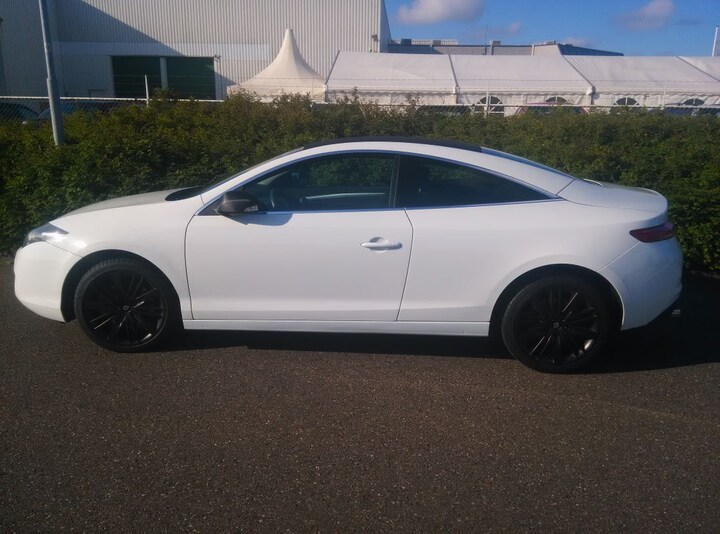 Renault Laguna Coupé 2.0 16V T 205 GT (2009)