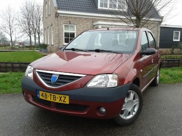 Dacia Logan 1.6 Lauréate (2006)