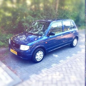 Daihatsu Cuore STi-12V (2002)