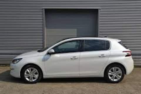 Peugeot 308 Blue Lease Executive 1.6 BlueHDi 120 (2015)