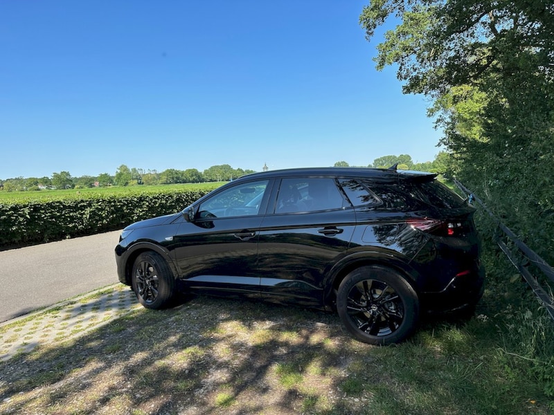 Opel Grandland 1.6 Turbo Hybrid4 300pk GSe (2023)