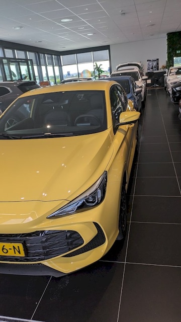 MG 3 Hybrid+ Luxury (2024)