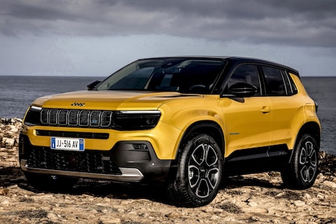 Jeep Avenger 54kWh Altitude Business Pack (2023)