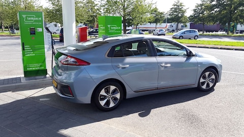 Hyundai Ioniq Electric Premium (2017)
