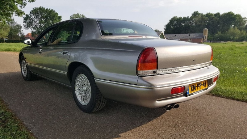 Chrysler New Yorker (1999)