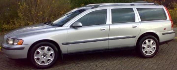 Volvo V70 2.4 D5 (2002)