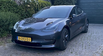 Tesla Model 3 Long Range AWD (2021)