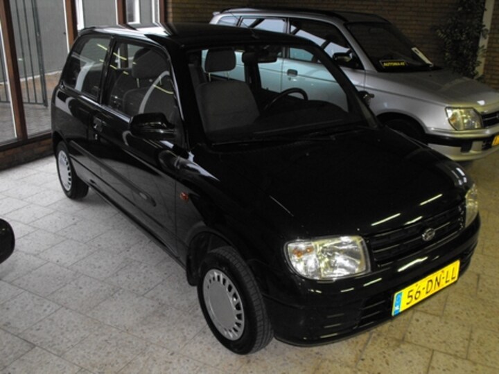 Daihatsu Cuore STi-12V