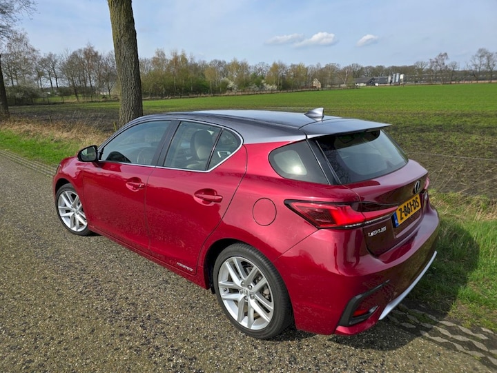 Lexus CT 200h Hybrid Luxury Line (2018)