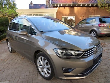 Volkswagen Golf Sportsvan 2.0 TDI Highline (2015)