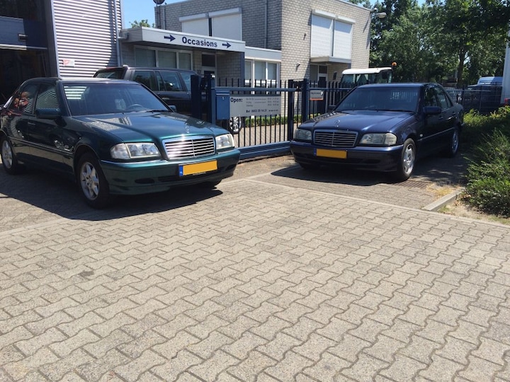 Mercedes-Benz C 240 Elegance (1997)
