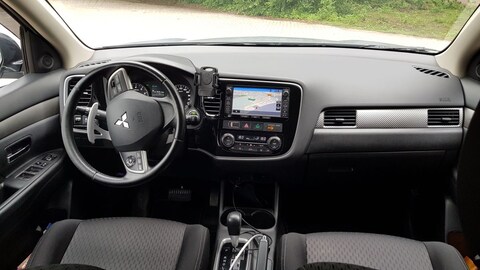Mitsubishi Outlander 2.0 ClearTec Business Edition 2WD