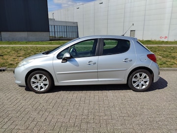 Peugeot 207 XS 1.6-16V (2006)