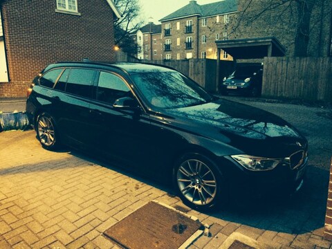 BMW 330d Touring High Executive (2012)
